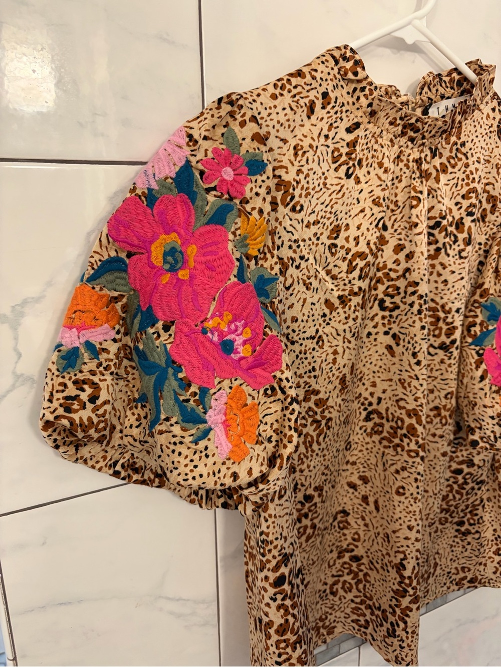 THML Leopard Print Puff Sleeve Top with Pink Floral Embroidery, NEW! - Picture 2 of 5